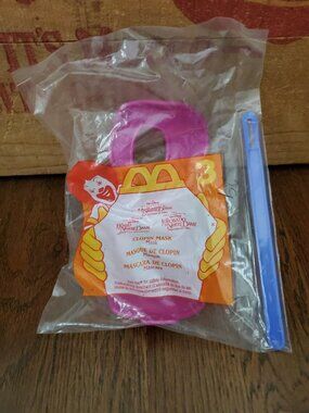 NEW McDonalds Hunchback of Notre Dame Clopin Mask #3 Happy Meal Toy Vintage 1996